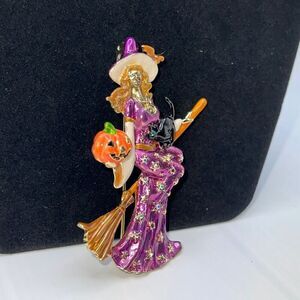 KIRK'S FOLLY BROOCH / CLIP PENDANT Lilac Purple  STELLA BY STARLIGHT WITCH Gold